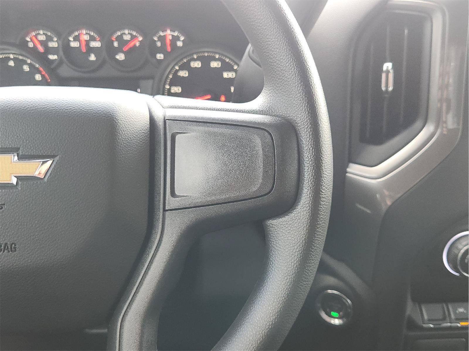 Certified 2026 Chevrolet Silverado 1500 Custom RWD image 29