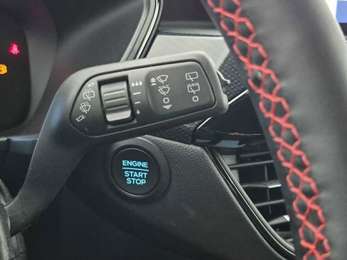Used 2025 Ford Escape ST-Line w/ Cold Weather Package FWD image 24
