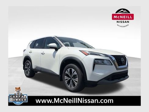 Used 2023 Nissan Rogue SV AWD/4WD image 1