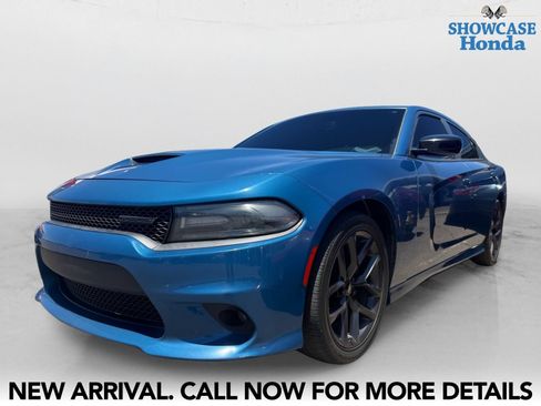 Used 2020 Dodge Charger GT w/ Blacktop Package RWD image 2
