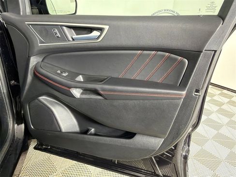 Used 2024 Ford Edge ST-Line image 14