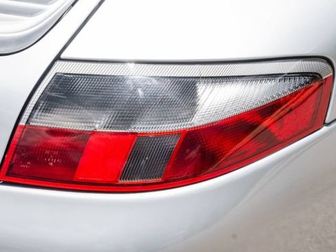 Used 2003 Porsche 911 Carrera RWD image 52