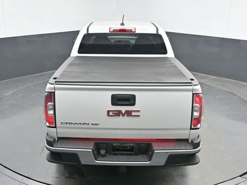 Used 2020 GMC Canyon 2WD Crew Cab w/ Convenience Package image 24
