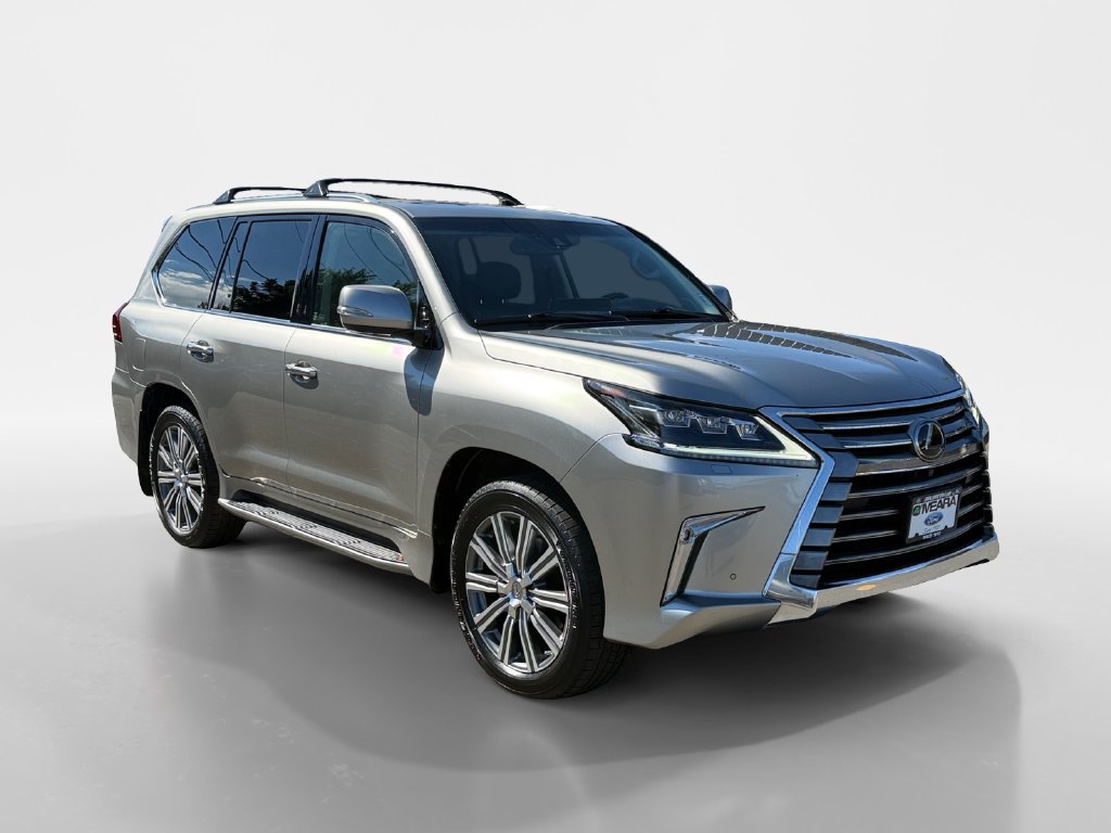 Used 2017 Lexus LX 570 4WD w/ Luxury Package image 9