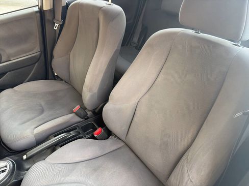 Used 2011 Honda Fit image 15