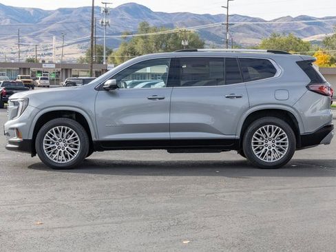 Used 2025 GMC Acadia Denali w/ LPO, Floor Liner Package image 3