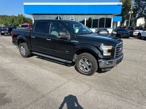 Used 2015 Ford F150 XLT w/ Equipment Group 302A Luxury AWD/4WD image 15