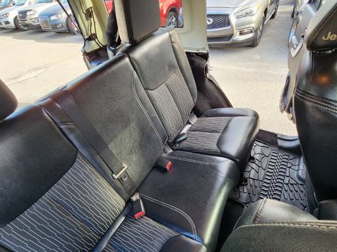 Used 2014 Jeep Wrangler Unlimited Sport AWD/4WD image 48