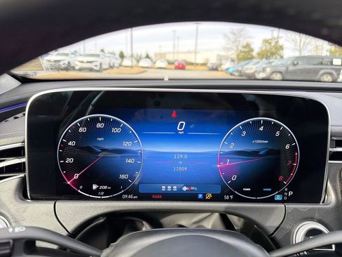 Certified 2025 Mercedes-Benz E 350 4MATIC Sedan image 28