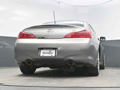 Used 2009 INFINITI G37 Convertible w/ Premium Pkg RWD image 32