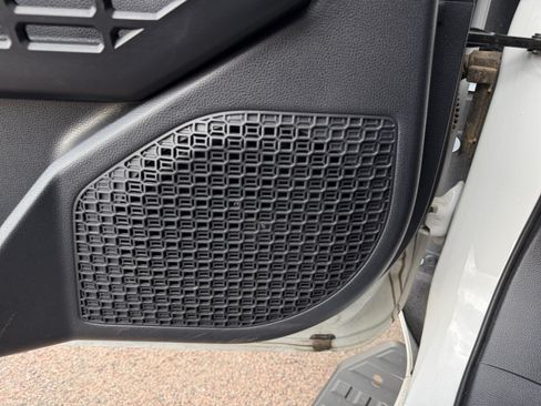 Certified 2025 Toyota 4Runner SR5 AWD/4WD image 25