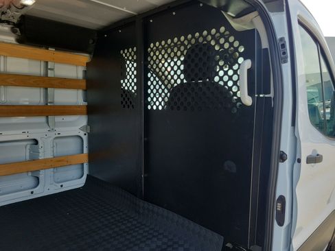 Used 2024 Ford Transit 250 Low Roof w/ Exterior Upgrade Package image 12