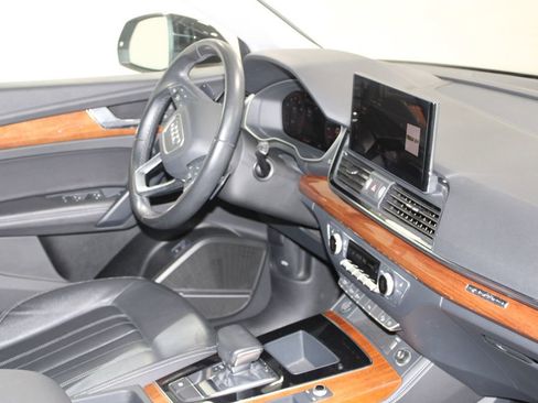 Used 2023 Audi Q5 2.0T Premium Plus image 30