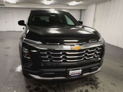 New 2026 Chevrolet Equinox LT w/ Convenience Package II image 3