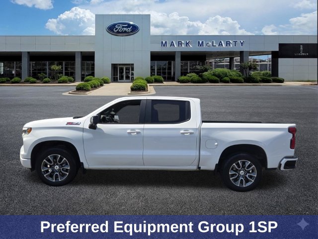 Used 2024 Chevrolet Silverado 1500 RST AWD/4WD image 2