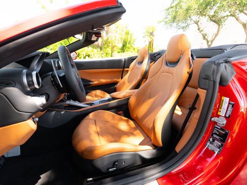 Used 2023 Ferrari Portofino M RWD image 68