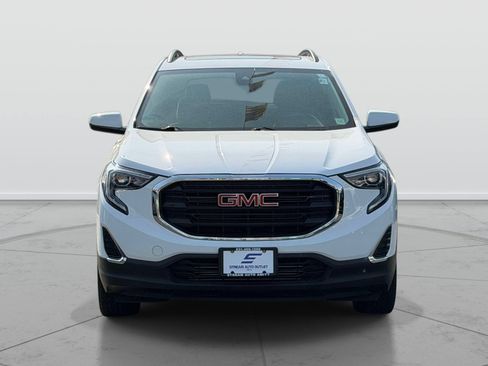 Used 2020 GMC Terrain SLE w/ Driver Convenience Package AWD/4WD image 2