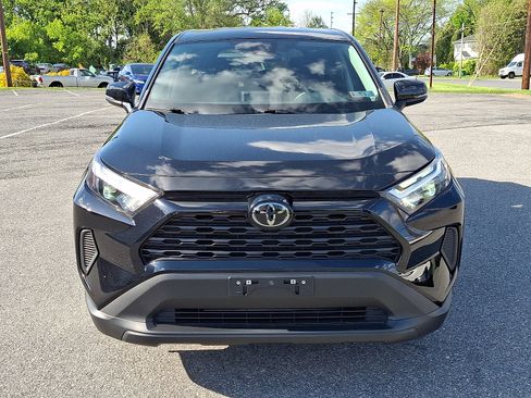 Used 2023 Toyota RAV4 LE AWD/4WD image 2