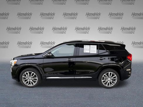 Used 2024 GMC Terrain Denali w/ Denali Premium Package AWD/4WD image 6
