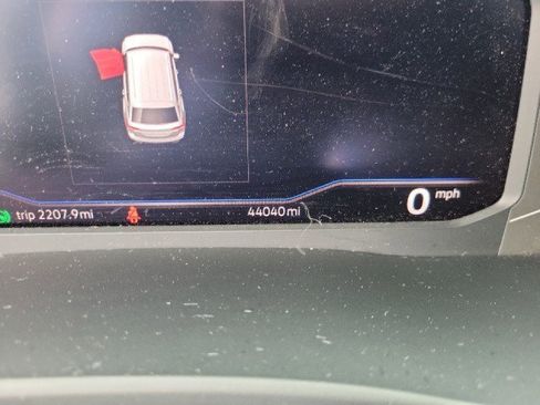 Used 2019 Volkswagen Atlas SEL image 12