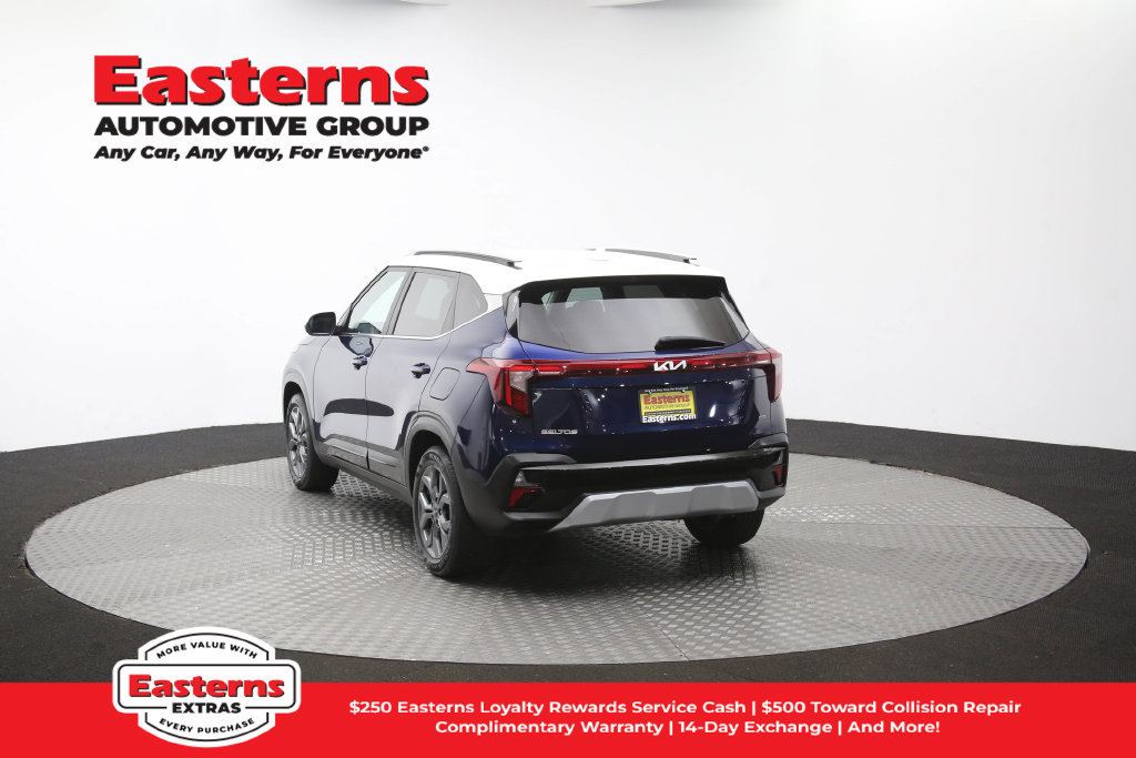 Used 2024 Kia Seltos S AWD/4WD image 40