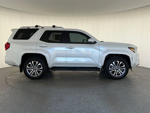 Used 2026 Toyota 4Runner Limited AWD/4WD image 2