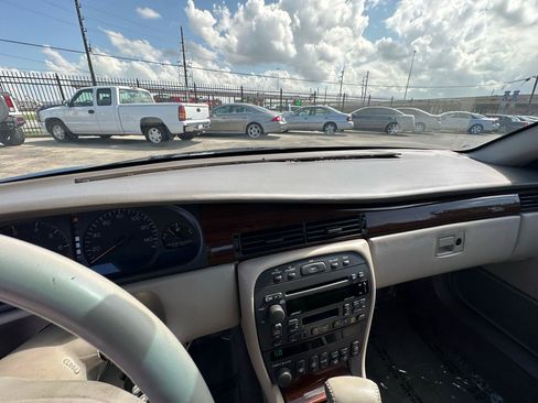 Used 2000 Cadillac Eldorado Touring FWD image 60