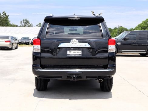 Used 2013 Toyota 4Runner Limited AWD/4WD image 6