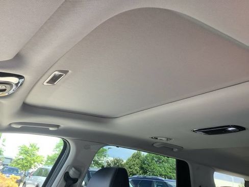 Certified 2024 Hyundai Palisade SEL w/ Premium Package FWD image 27