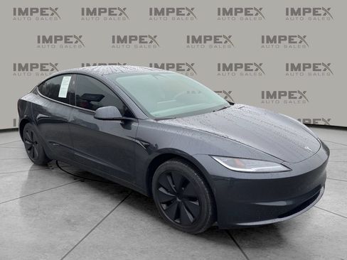 Used 2025 Tesla Model 3 Long Range RWD image 7