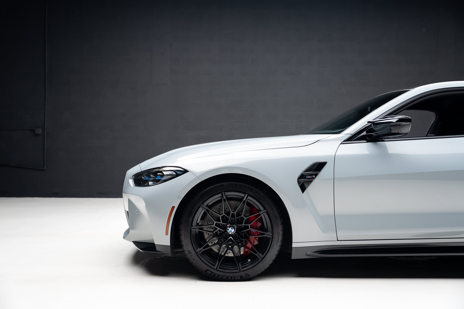 Used 2021 BMW M4 Coupe w/ Executive Package RWD image 19