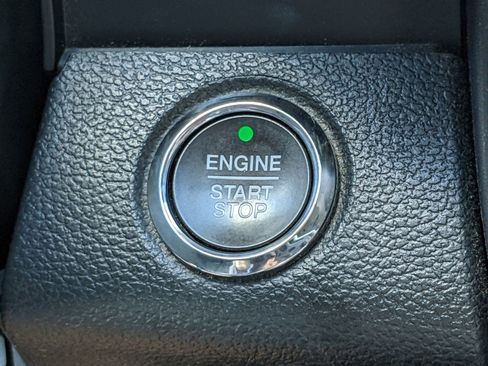 Used 2017 Ford F150 Lariat w/ Equipment Group 502A Luxury image 32