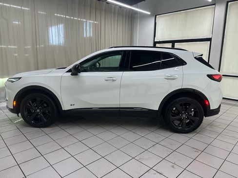 Used 2025 Buick Envision Sport Touring AWD/4WD image 10