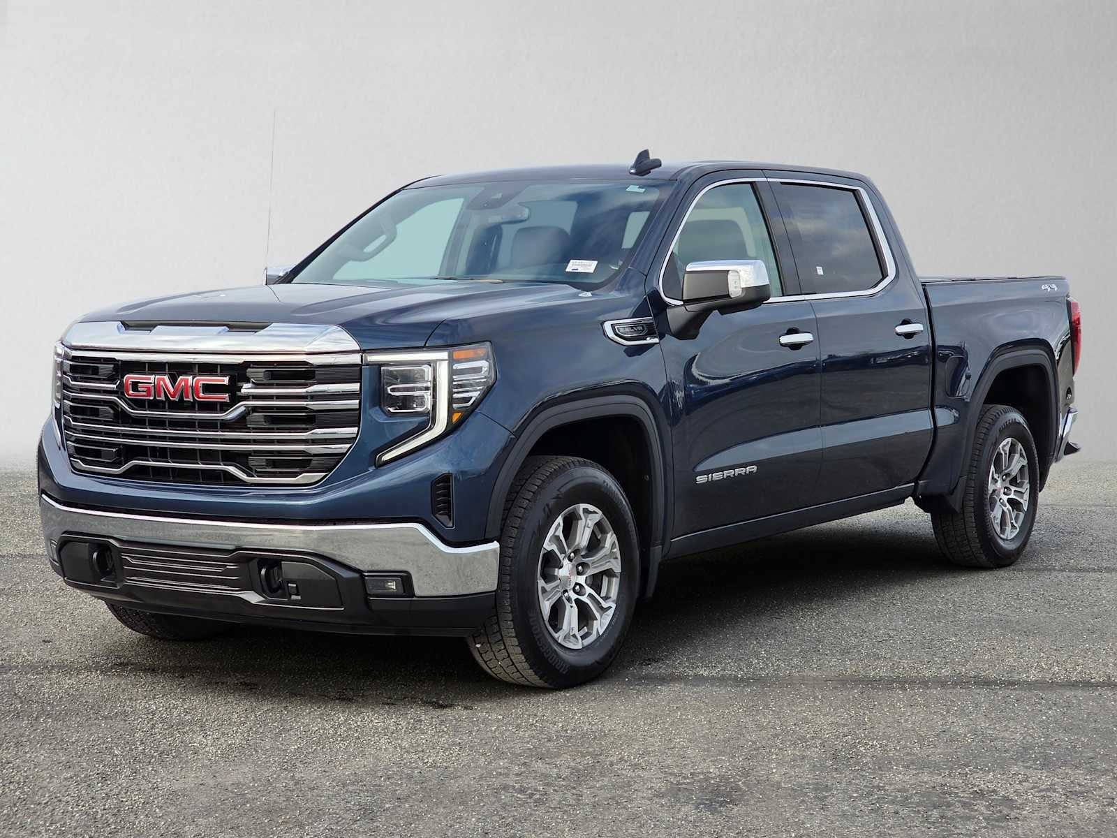 Certified 2022 GMC Sierra 1500 SLT AWD/4WD image 7