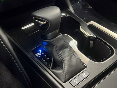 Certified 2024 Lexus ES 300h w/ Premium Package FWD image 21