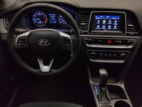 Used 2019 Hyundai Sonata SE FWD image 22