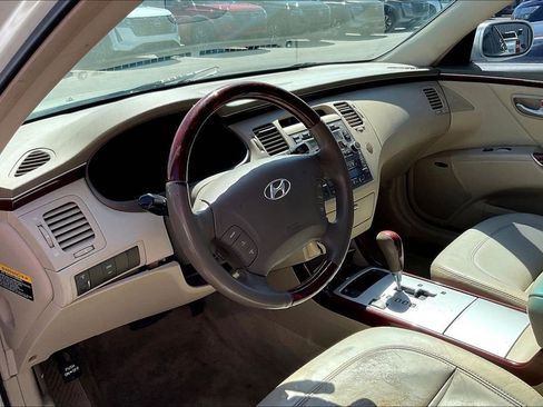 Used 2006 Hyundai Azera SE image 13