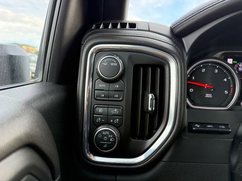 Used 2020 Chevrolet Silverado 3500 High Country w/ LPO, Hitch Package image 32