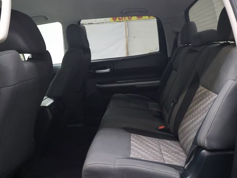 Used 2018 Toyota Tundra SR5 w/ SR5 Upgrade Package image 14