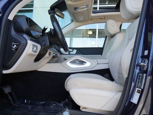 Used 2022 Mercedes-Benz GLS 450 4MATIC image 29