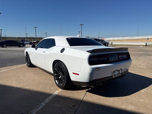 Used 2021 Dodge Challenger R/T Scat Pack image 6