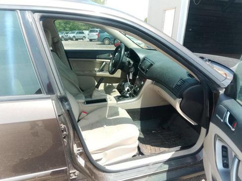 Used 2009 Subaru Outback 2.5i Special Edition AWD/4WD image 30