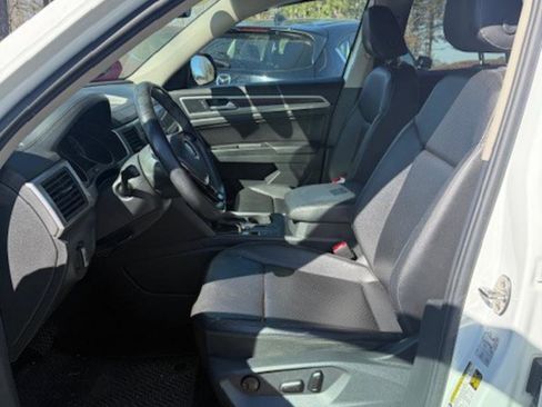 Used 2018 Volkswagen Atlas SE image 13