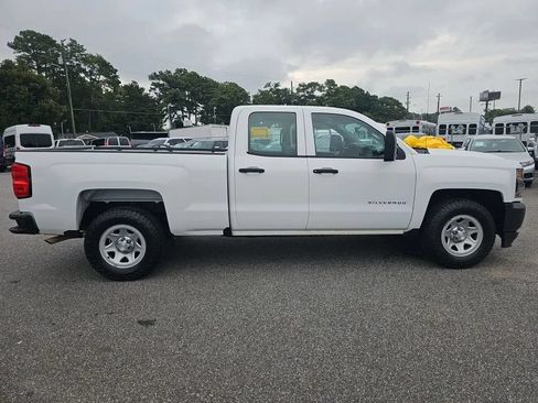 Used 2017 Chevrolet Silverado 1500 W/T w/ Trailering Package RWD image 6