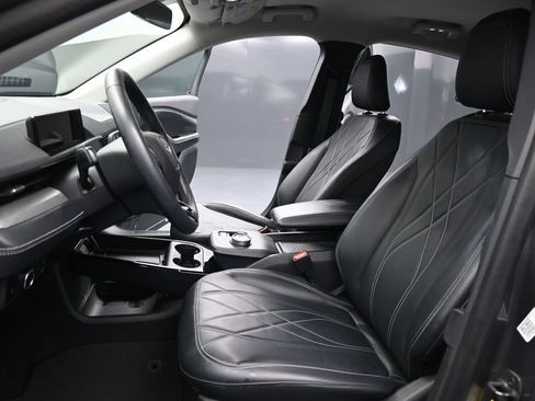 Used 2023 Ford Mustang Mach-E Select RWD image 9