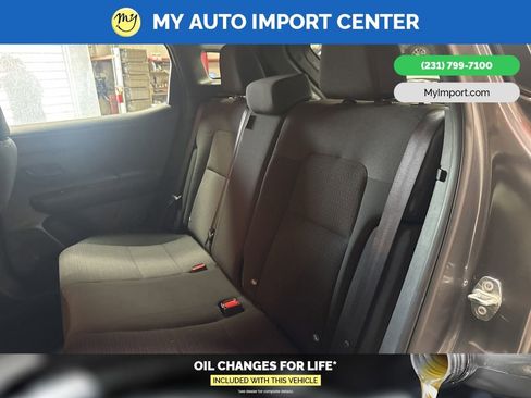 Used 2025 Nissan Kicks S w/ Charging Package image 23