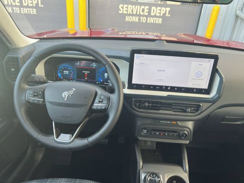 Used 2025 Ford Bronco Sport Heritage w/ Convenience Package image 13