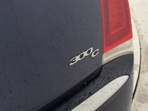 Used 2017 Chrysler 300 C w/ Safetytec Plus Group image 11