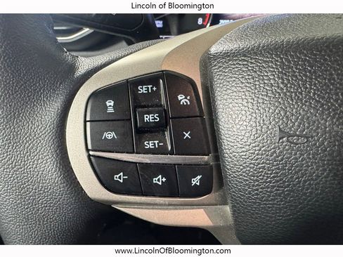 Used 2023 Ford Explorer XLT w/ Equipment Group 202A image 29