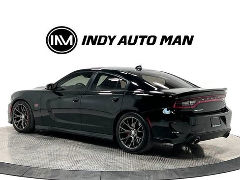 Used 2016 Dodge Charger SRT w/ Technology Group image 6